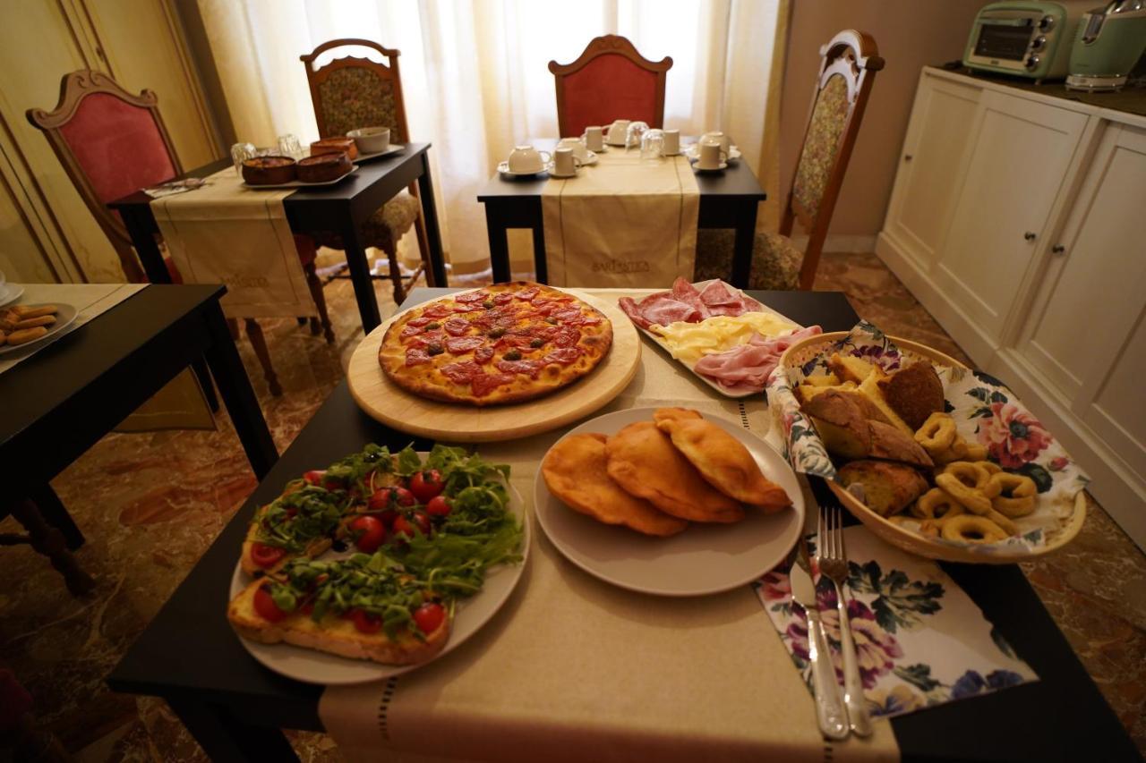Bari Antica Boutique B&B Екстериор снимка